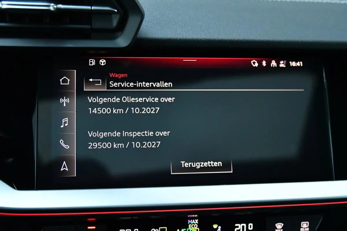 45 TFSI e 3x S-Line Competition. Pano, ACC, Keyless, Sfeer, CarPlay!