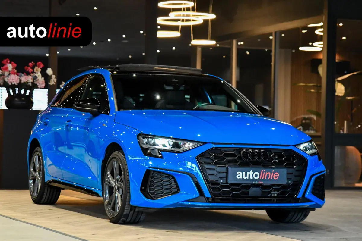 45 TFSI e 3x S-Line Competition. Pano, ACC, Keyless, Sfeer, CarPlay!