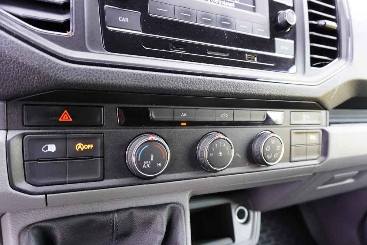 140pk Koelwagen L3H3/L2H2 Zanotti Airco Radio Bluetooth