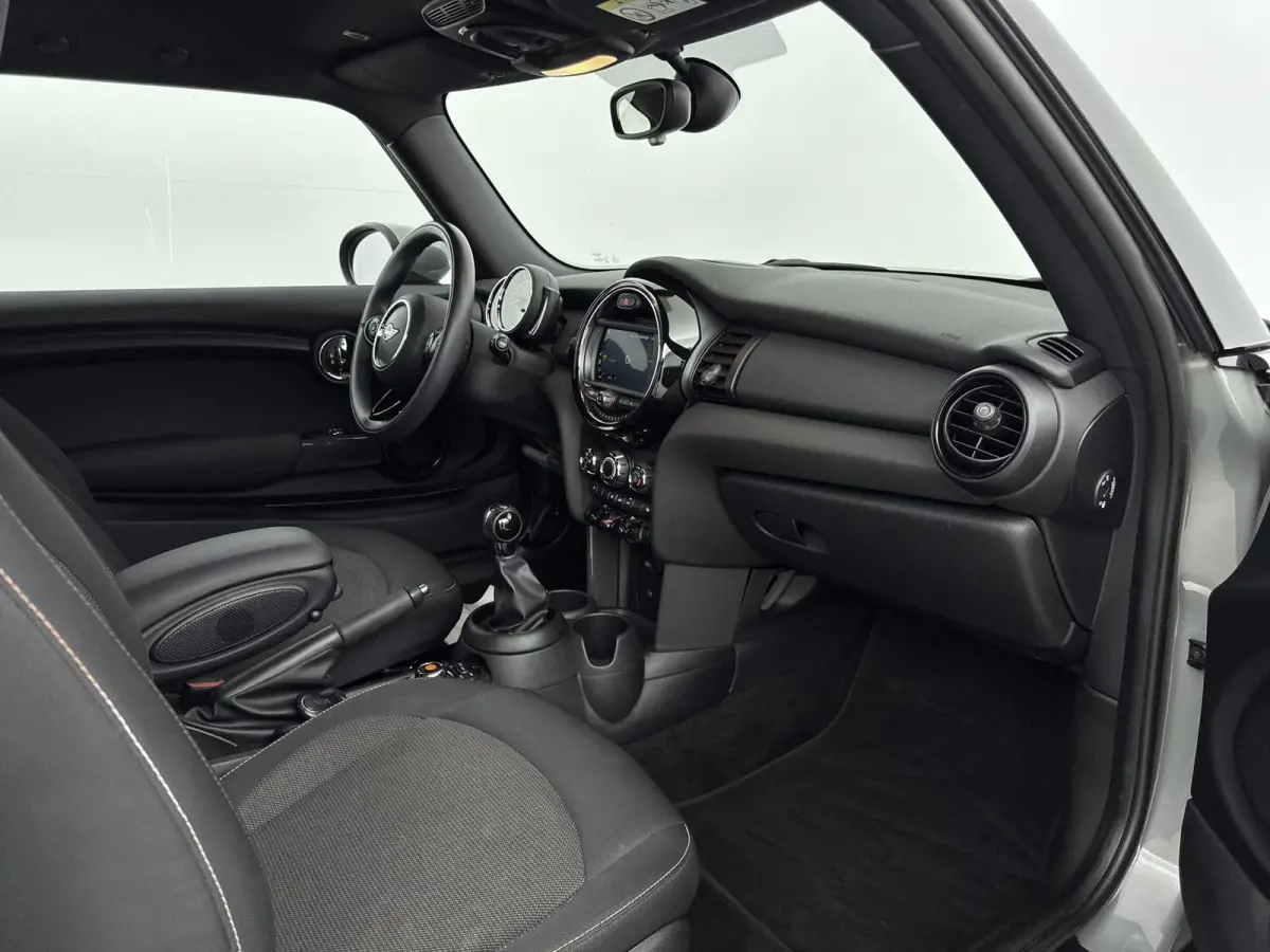 1.5 One | Cruise Control | Stoelverwarming | Keyless | Bluetooth |