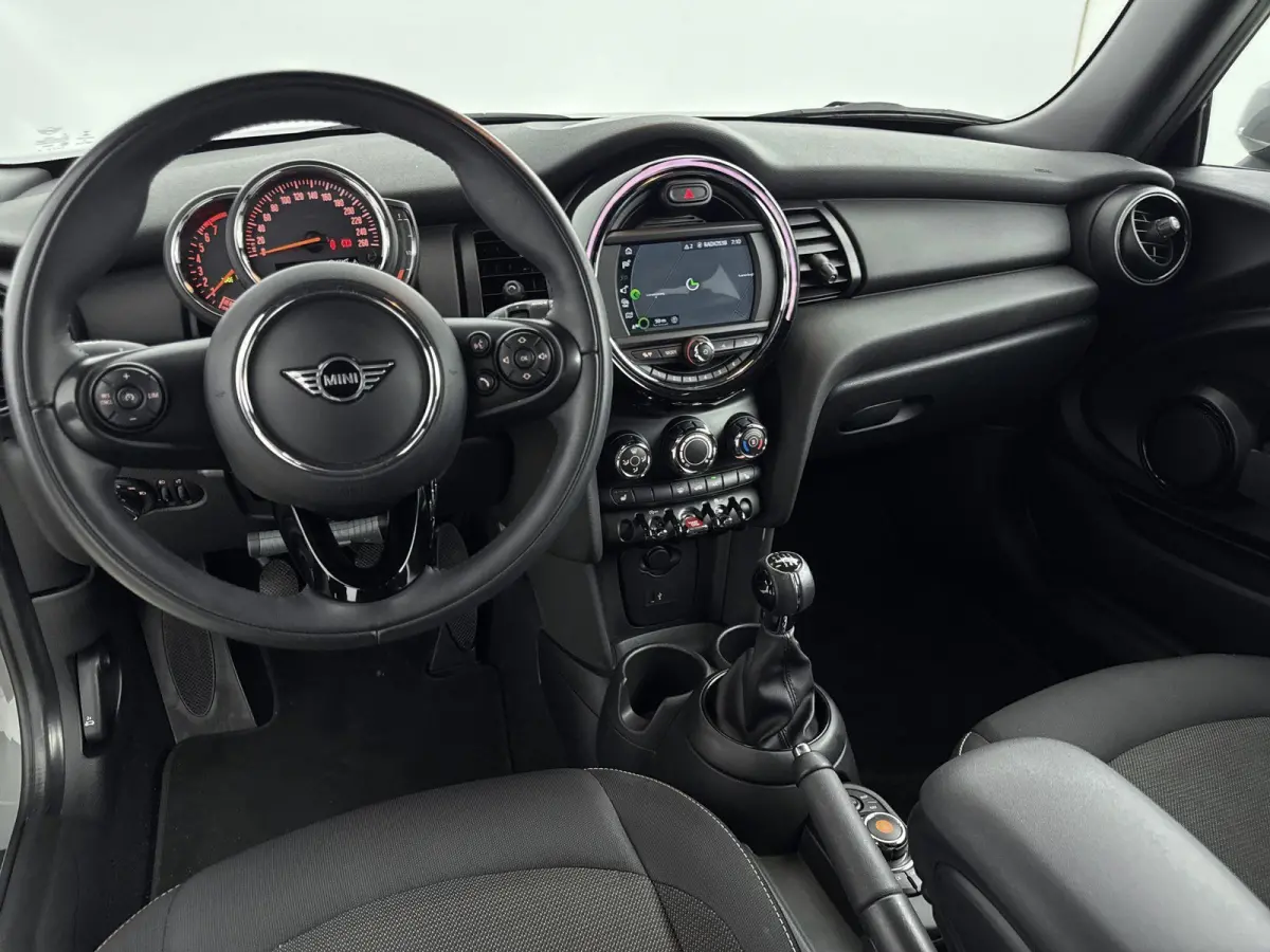 1.5 One | Cruise Control | Stoelverwarming | Keyless | Bluetooth |
