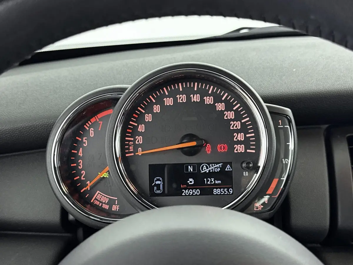 1.5 One | Cruise Control | Stoelverwarming | Keyless | Bluetooth |