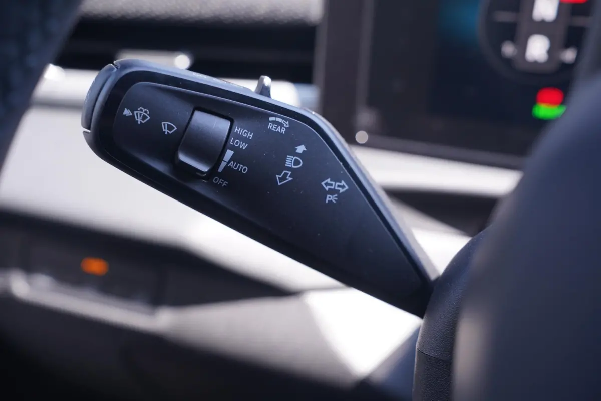 1.5 eTsi R-Line First Edition IQ.light Apple Carplay Black style Stoel-/stuur verwarming 19 Inch Camera R-Line interieur