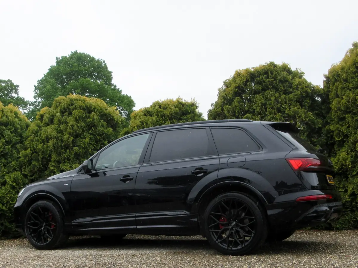 60 TFSI e Quattro Competition * S-Line * Leder * Matrix *