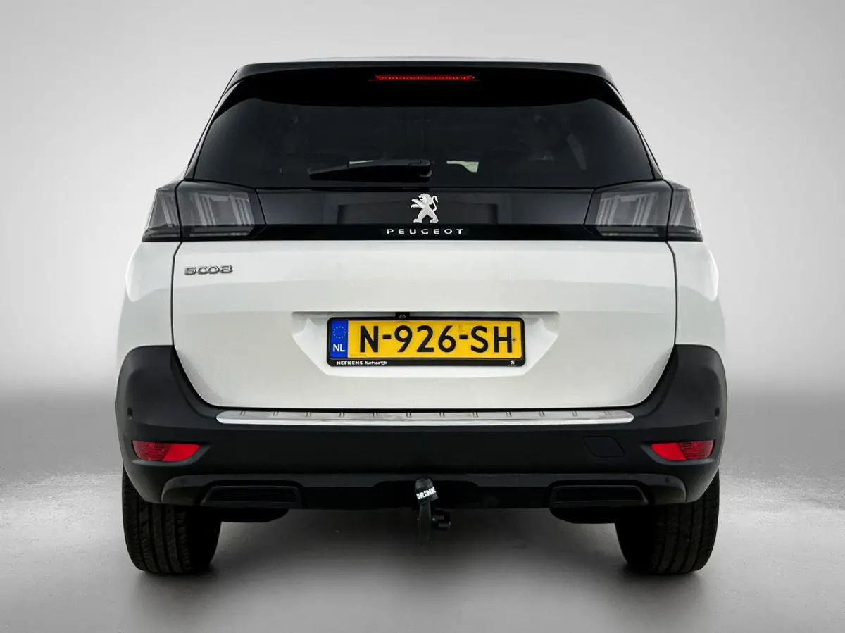 1.2 130pk Blue Lease Allure Automaat | Trekhaak | Elektrische Klep | Navigatie | Climate Control | Cruise Control | LED | 19"LMV | Dodehoekdetectie | Keyless Entry/Start |