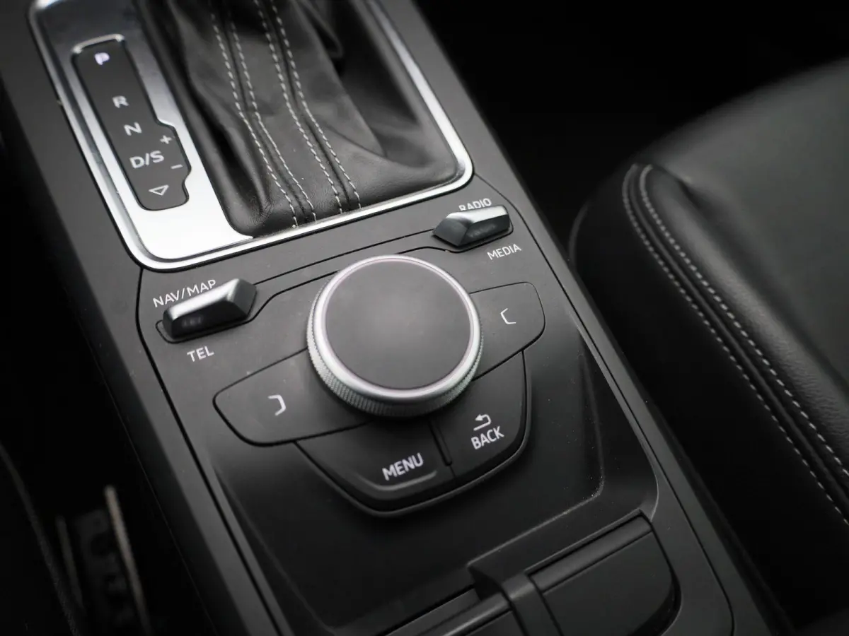 1.4 TFSI CoD Sport | S-Line | Automaat | Achteruitrijcamera | Parkeersensoren | Stoelverwarming |