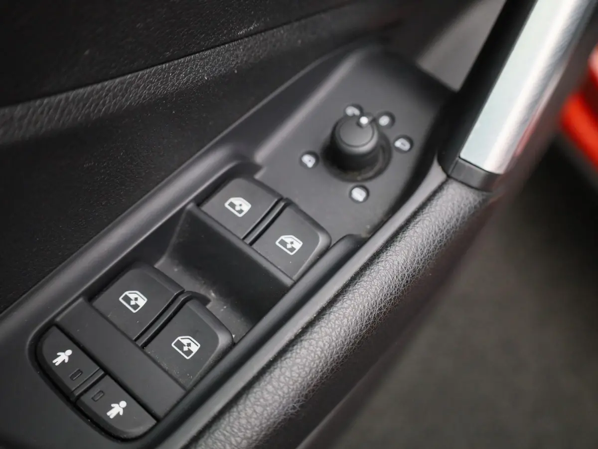 1.4 TFSI CoD Sport | S-Line | Automaat | Achteruitrijcamera | Parkeersensoren | Stoelverwarming |