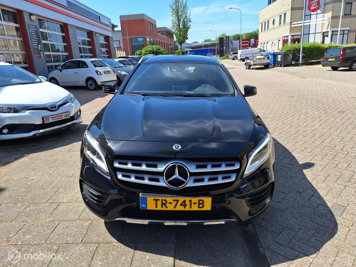 180 AMG UPGRADE EDITION • Orig NL • Camera •