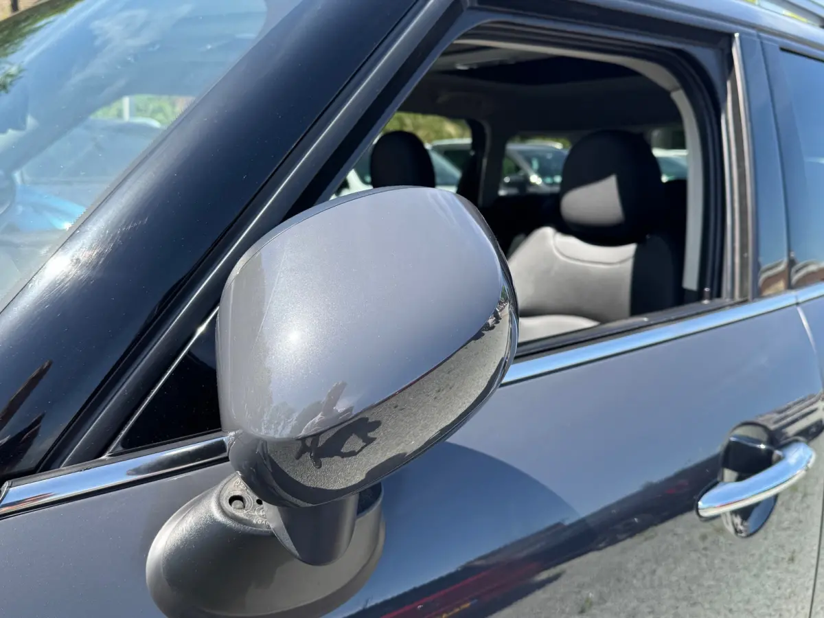 220PK HYBRID COOPER ALL4 CHILI SPORT LEDER/NAVI/CARPLAY/PANORAMADAK