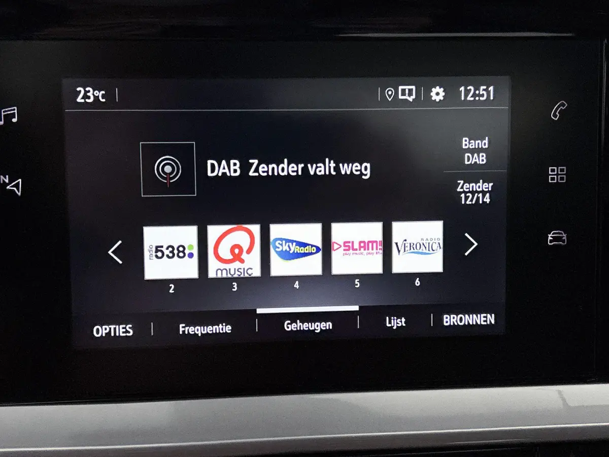 1.2 100pk GS | Trekhaak | Navigatie | Climate Control | Adaptieve Cruise Control | Achteruitrijcamera | parkeersensoren Voor + Achter | Lederen Bekleding | Voorstoelen Verwarmd met Massagefu
