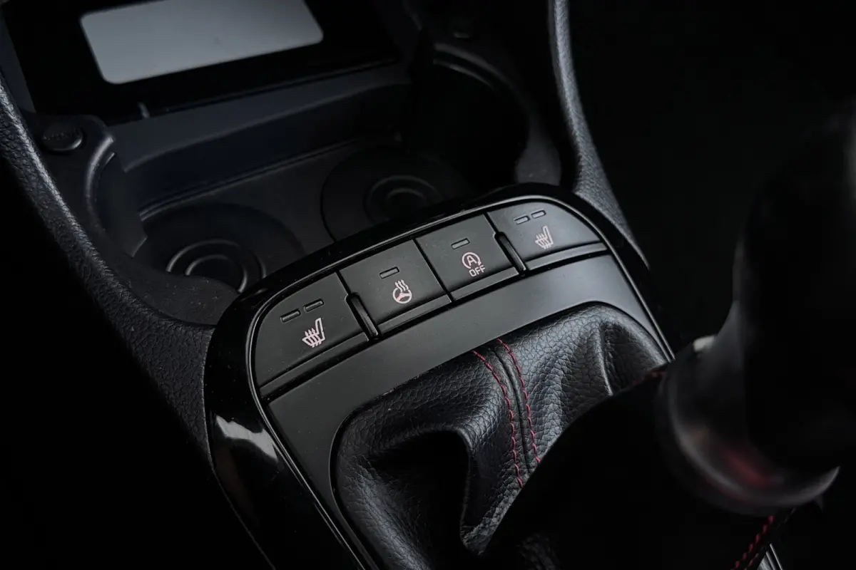 1.2 CVVT GT-Line | Org. NL | CarPlay | Stoel-&stuurverwarming | Cruise | Climate | Camera | PDC | Keyless |