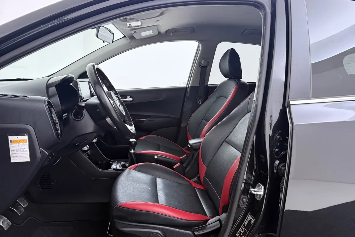 1.2 CVVT GT-Line | Org. NL | CarPlay | Stoel-&stuurverwarming | Cruise | Climate | Camera | PDC | Keyless |