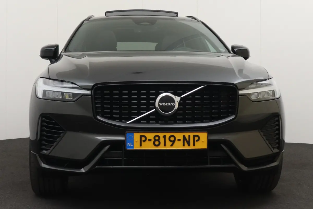 2.0 T6 PHEV AWD R-Design Pano-dak Elek.Trekhaak Sportstoelen
