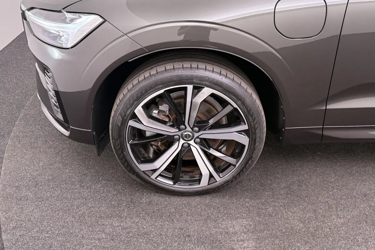 2.0 T6 PHEV AWD R-Design Pano-dak Elek.Trekhaak Sportstoelen