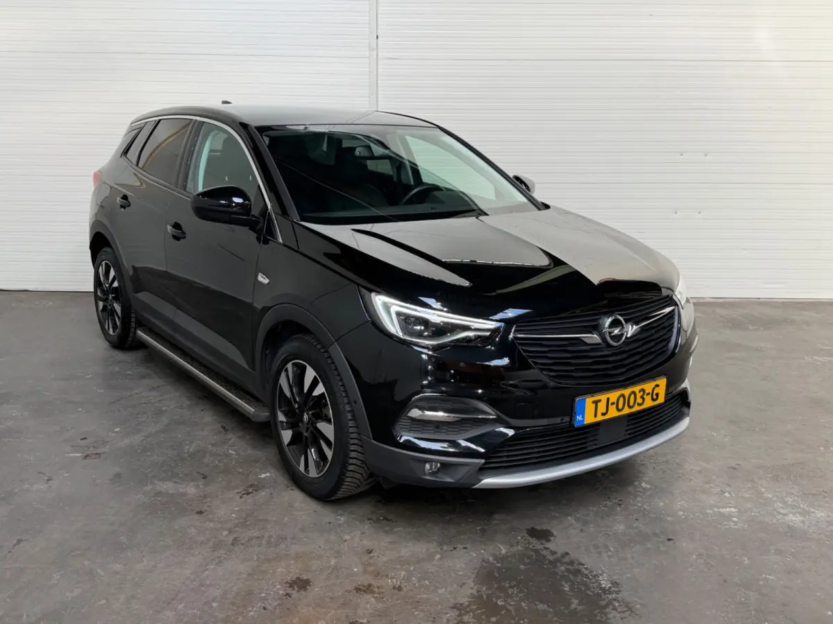 1.2 Turbo Innovation Apple CarPlay / Leer/ Geventileerde stoelen / Trekhaak / Keyless