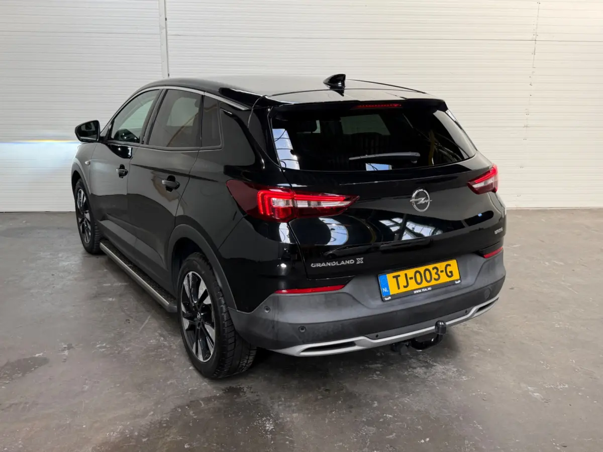 1.2 Turbo Innovation Apple CarPlay / Leer/ Geventileerde stoelen / Trekhaak / Keyless
