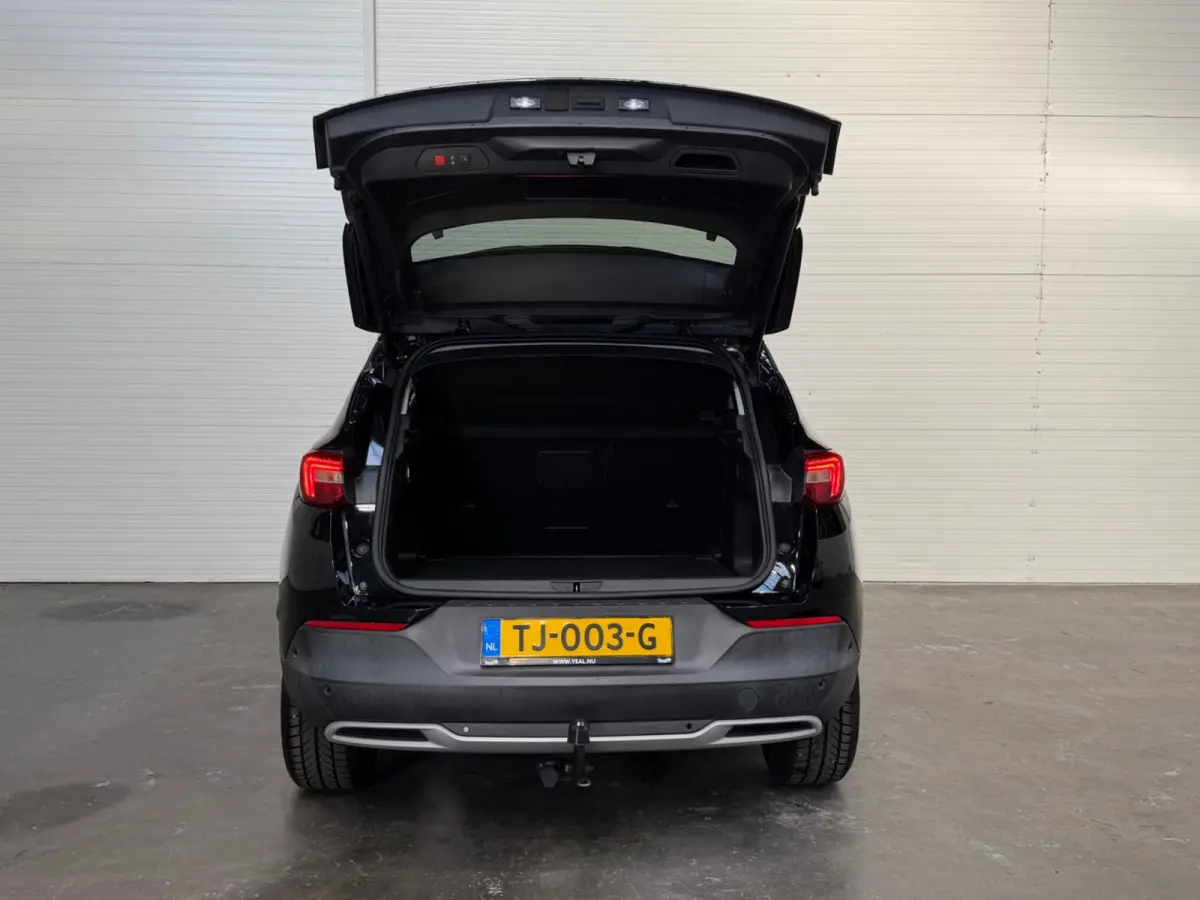 1.2 Turbo Innovation Apple CarPlay / Leer/ Geventileerde stoelen / Trekhaak / Keyless