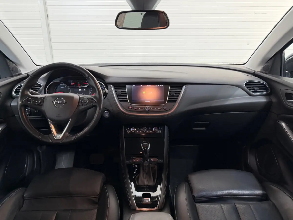 1.2 Turbo Innovation Apple CarPlay / Leer/ Geventileerde stoelen / Trekhaak / Keyless