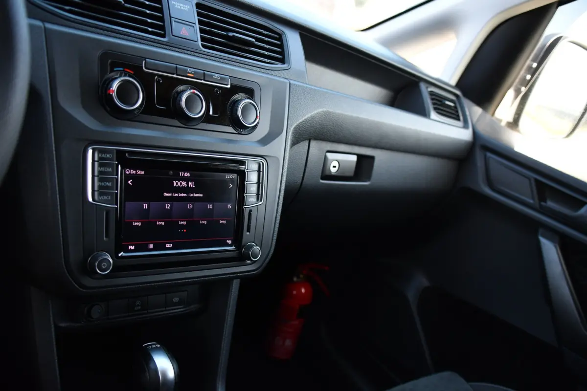 2.0 TDI L2H1 BMT Maxi Exclusive PB Edition Cruise, Camera, Carplay, Automaat, 185pk, Alcantara, Sport stoelen, Carbon, Multimedia, Uniek!