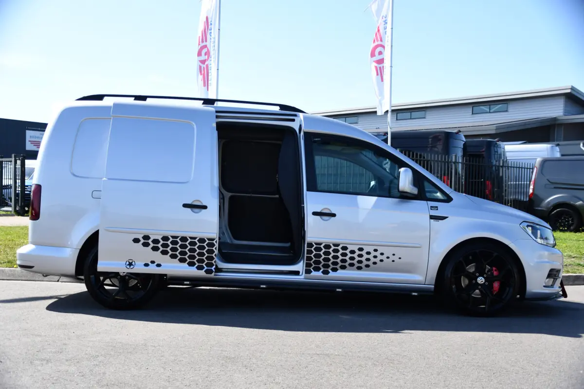 2.0 TDI L2H1 BMT Maxi Exclusive PB Edition Cruise, Camera, Carplay, Automaat, 185pk, Alcantara, Sport stoelen, Carbon, Multimedia, Uniek!