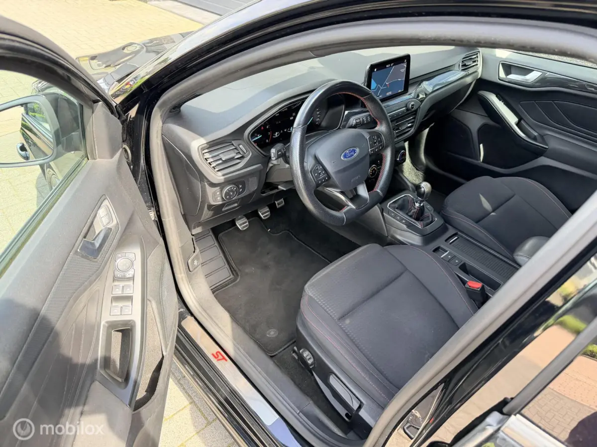 1.0 EcoBoost ST Line Business TOPSTAAT!!!