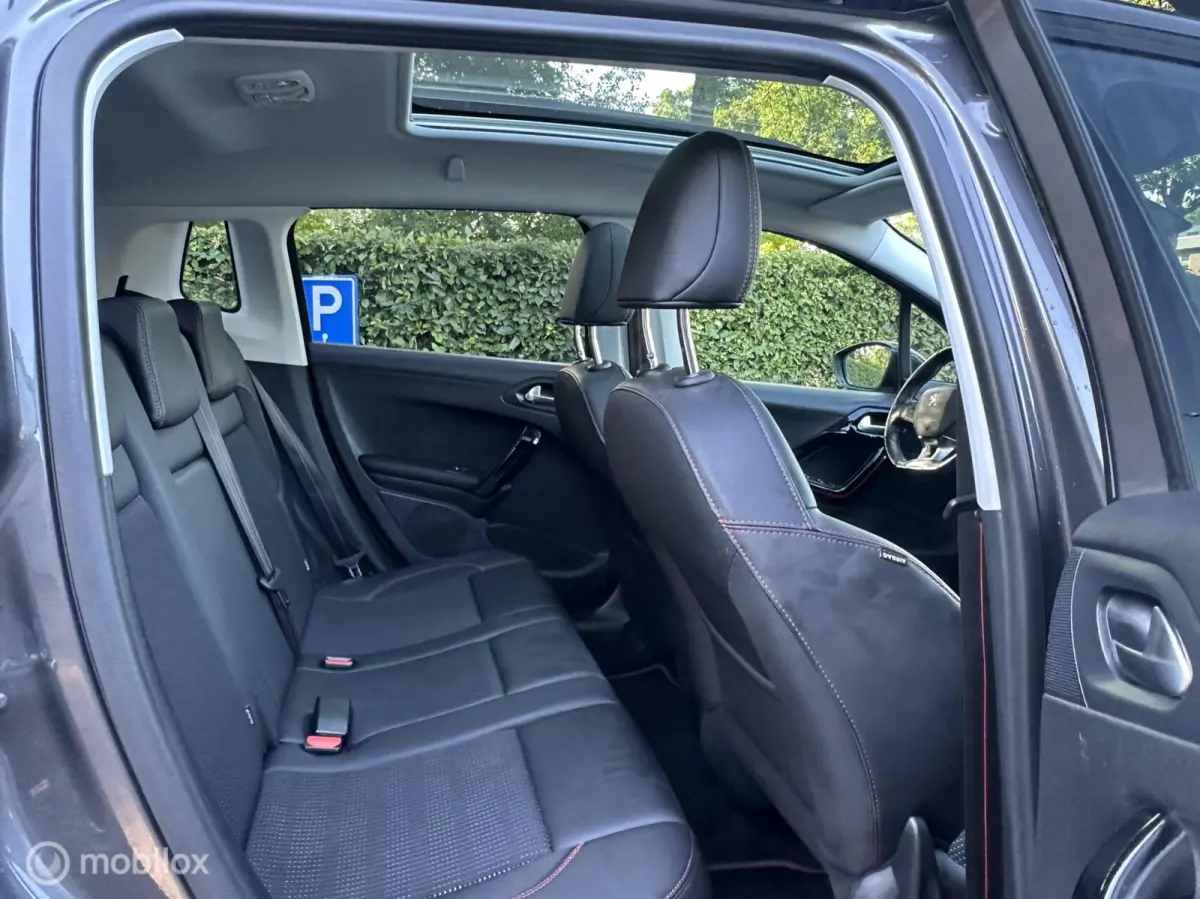 1.2 PureTech GT-line/NAP/PANO/CARPLAY/NAVI/PDC