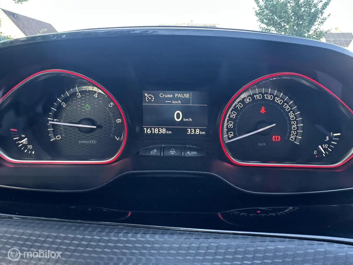 1.2 PureTech GT-line/NAP/PANO/CARPLAY/NAVI/PDC