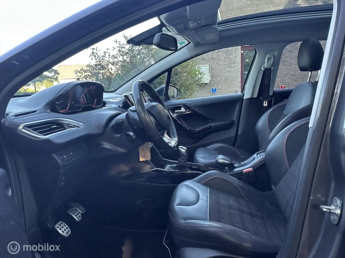 1.2 PureTech GT-line/NAP/PANO/CARPLAY/NAVI/PDC