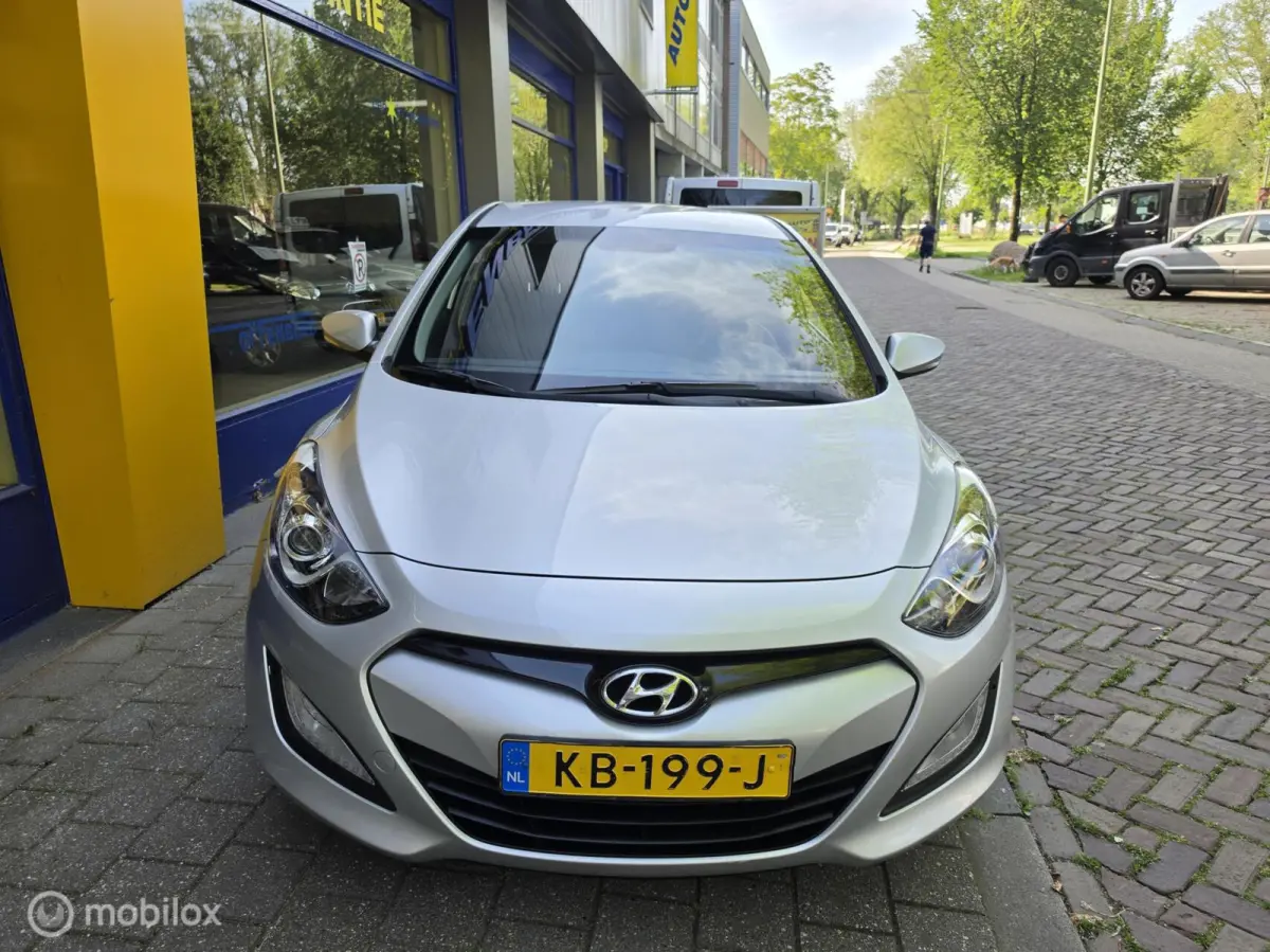 1.6 GDi i-Motion plus Dealer onderhouden!