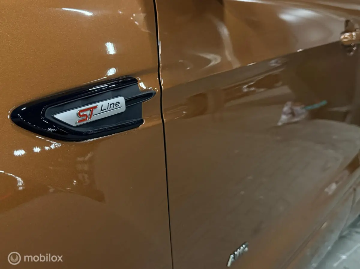 1.5 EcoBoost ST Line AUT/Copper Pulse Metallic/AWD