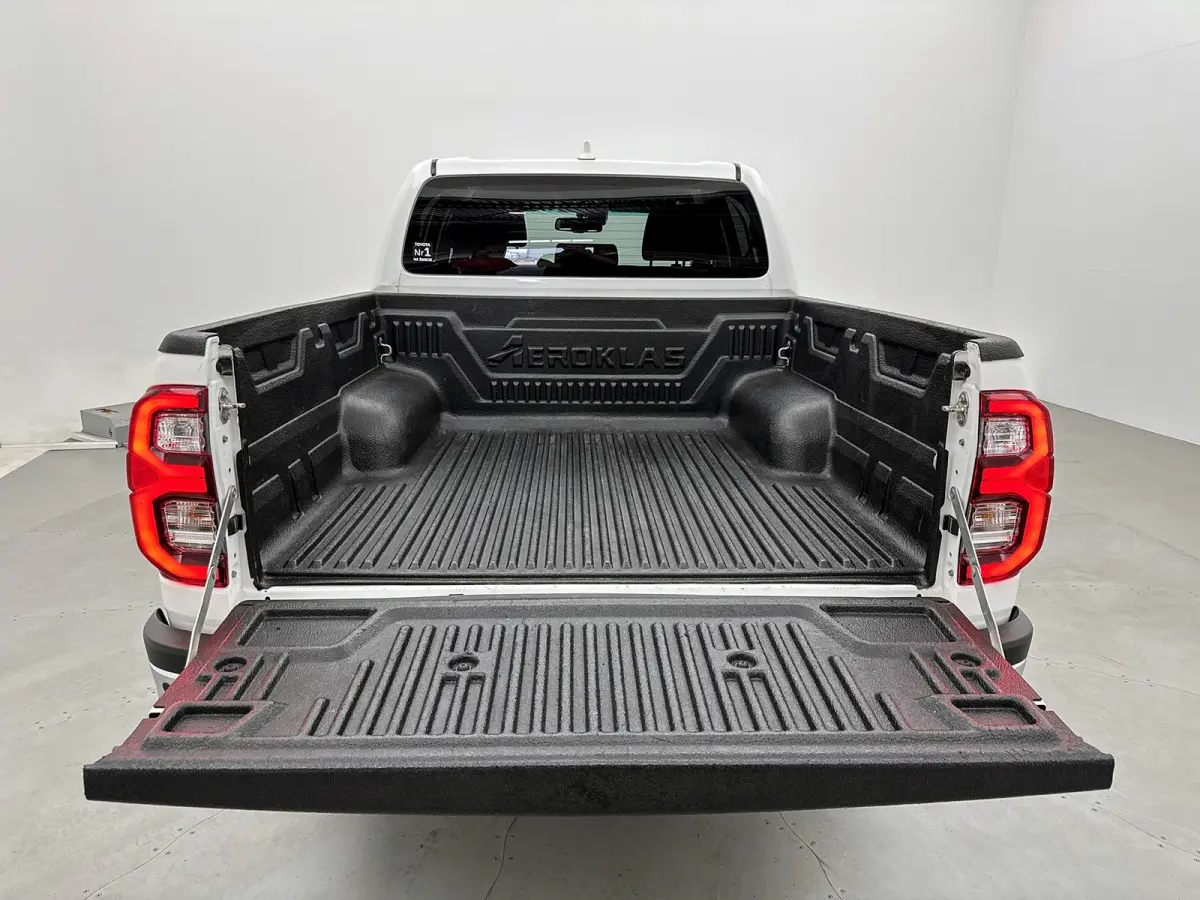 2.8 D-4D Double Cab Professional 204pk Led Navigatie Camera 4x4 Stoelverwarming Lane assist
