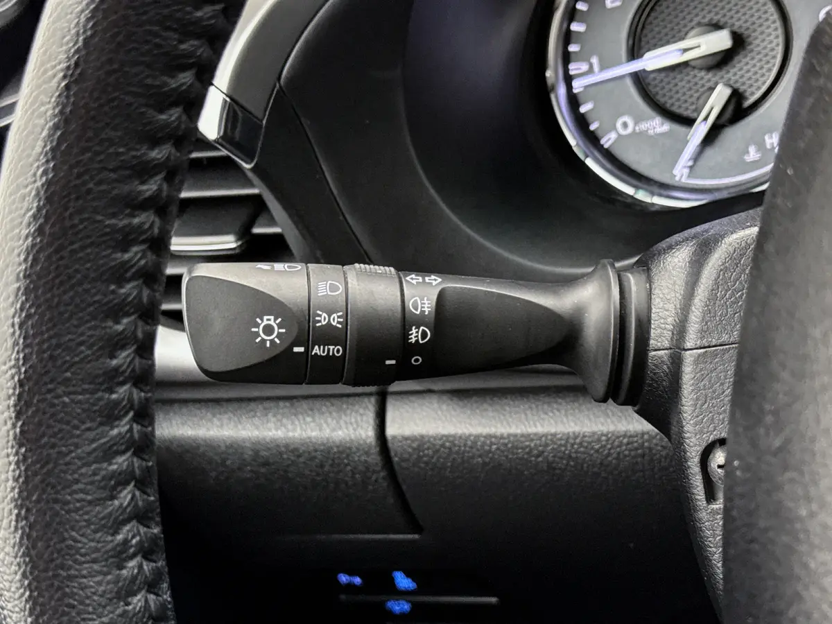 2.8 D-4D Double Cab Professional 204pk Led Navigatie Camera 4x4 Stoelverwarming Lane assist