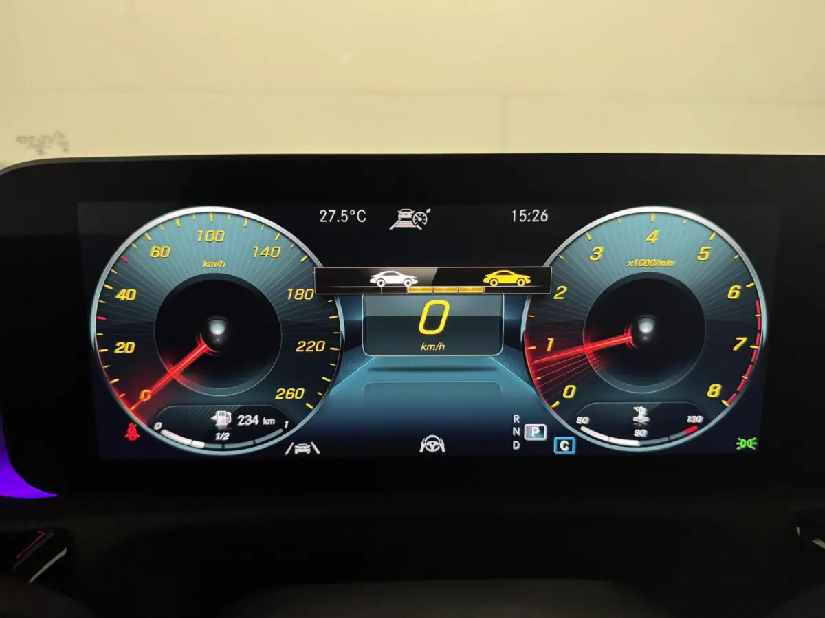 200 AMG Magno Grey Matt Pano 360°