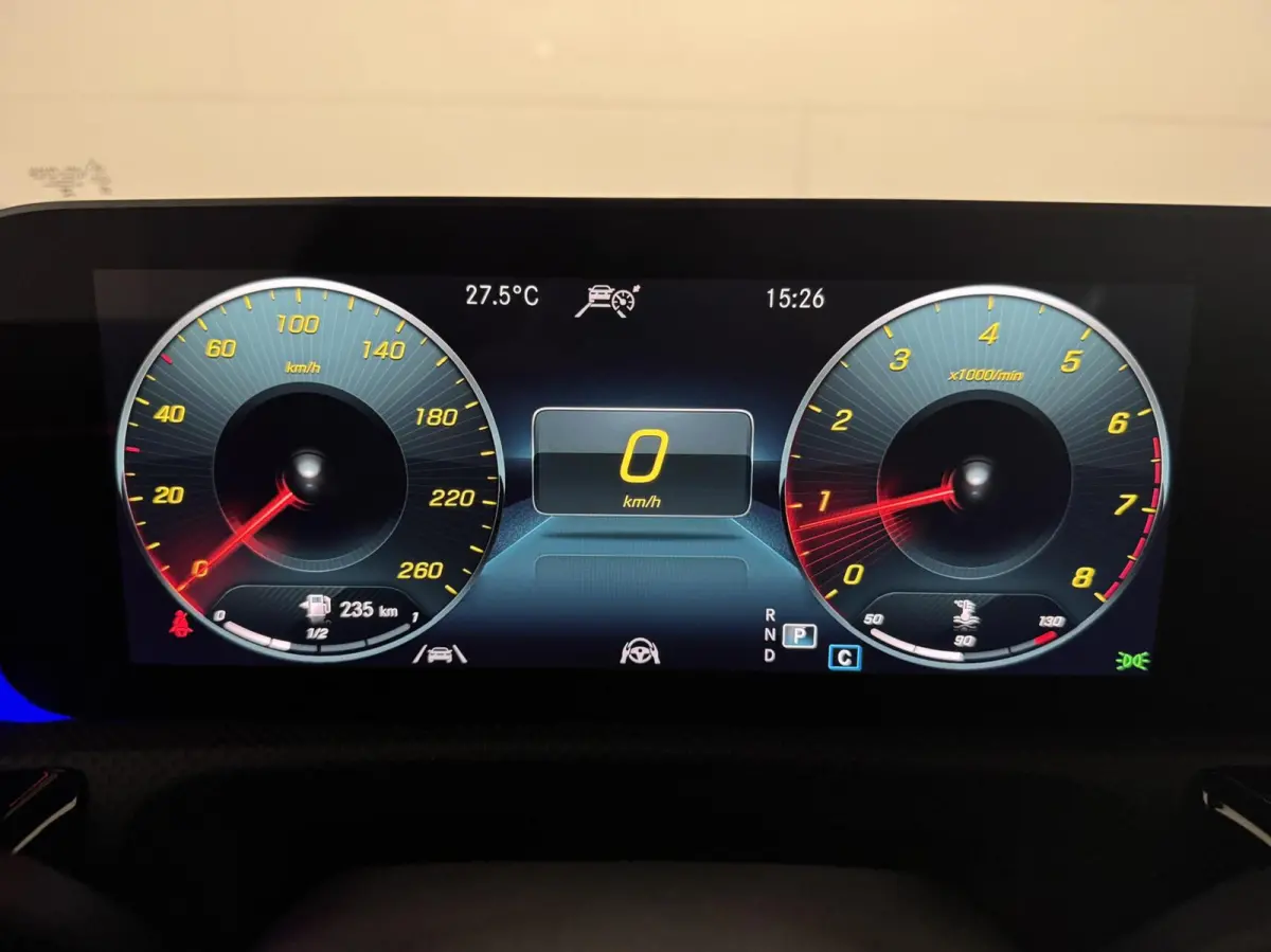 200 AMG Magno Grey Matt Pano 360°