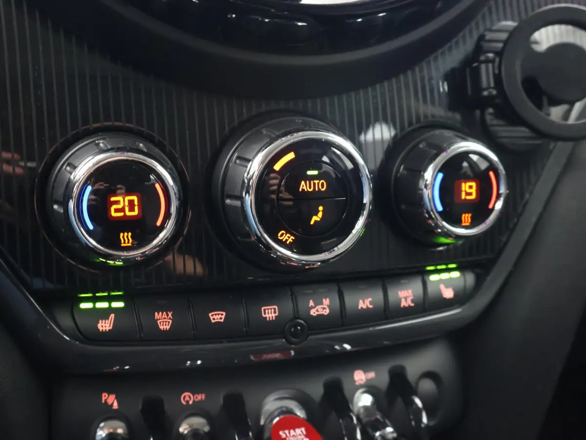 2.0 COOPERS S 192 PK AUT. ALL4 CHILI + HEAD-UP | ADAPTIVE CRUISE | STOELVERW. | CAMERA | H/K | LED