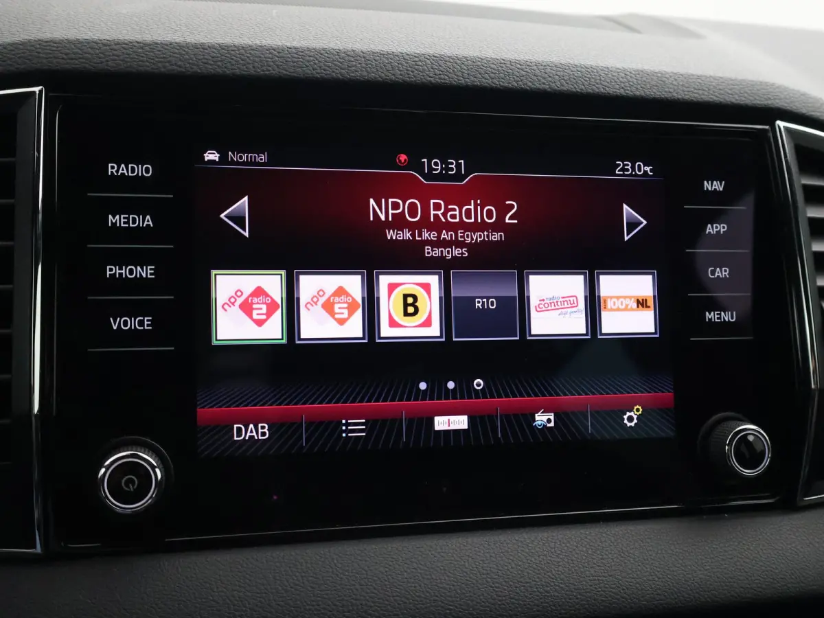 1.5 TSI ACT SPORTLINE + WEGKL. TREKHAAK | VOL LEDER | ADAPTIVE CRUISE | CANTON | CAMERA
