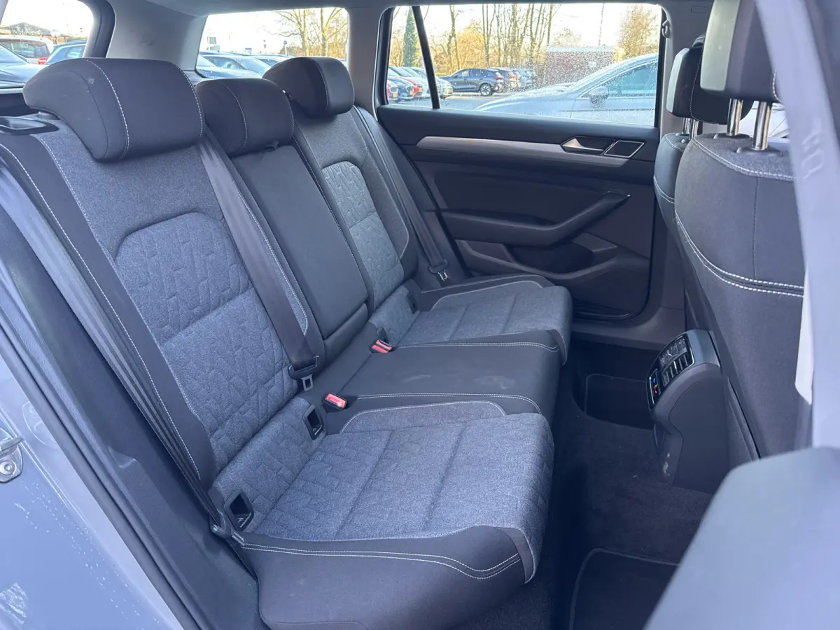 1.5 TSI 150PK DSG BUSINESS CAMERA/NAVI/CARPLAY