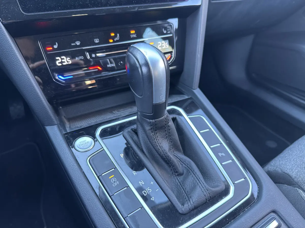 1.5 TSI 150PK DSG BUSINESS CAMERA/NAVI/CARPLAY