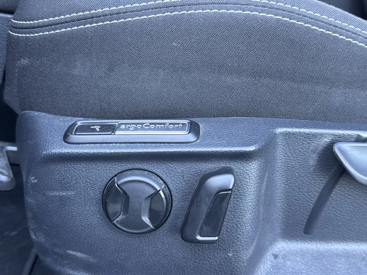 1.5 TSI 150PK DSG BUSINESS CAMERA/NAVI/CARPLAY