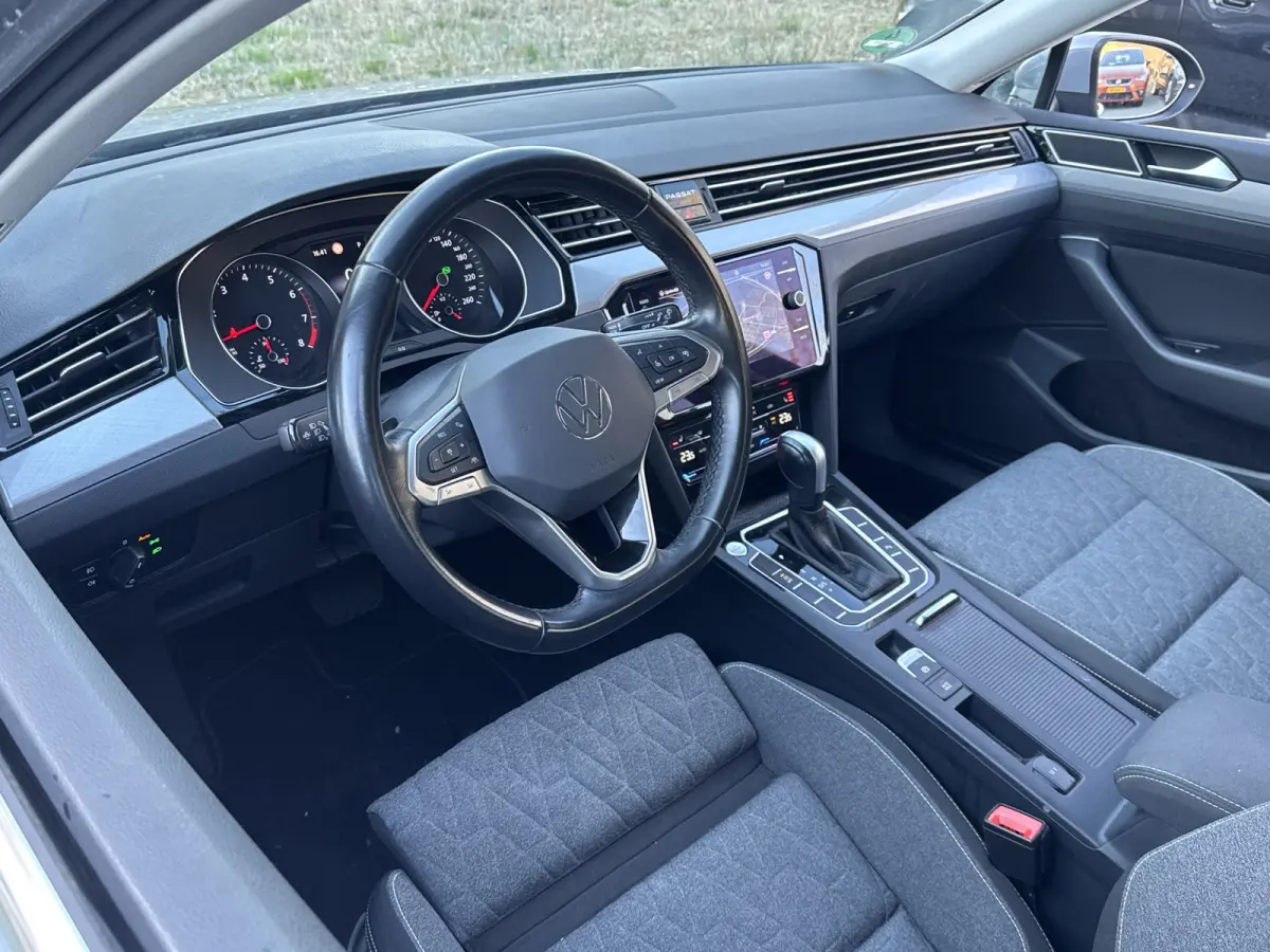 1.5 TSI 150PK DSG BUSINESS CAMERA/NAVI/CARPLAY