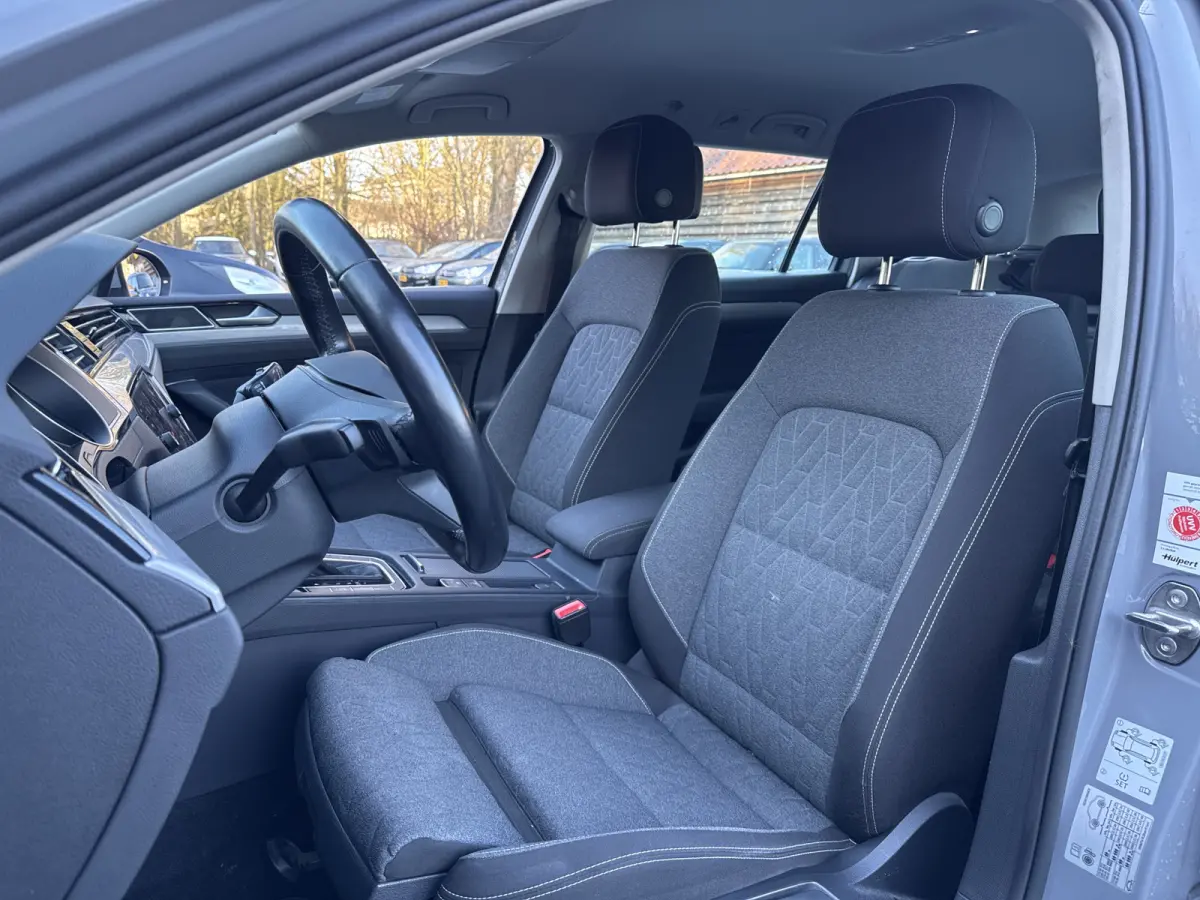 1.5 TSI 150PK DSG BUSINESS CAMERA/NAVI/CARPLAY