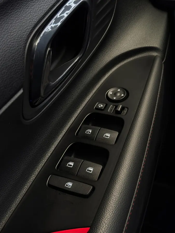 1.0 T-GDI N-Line CarPlay Camera