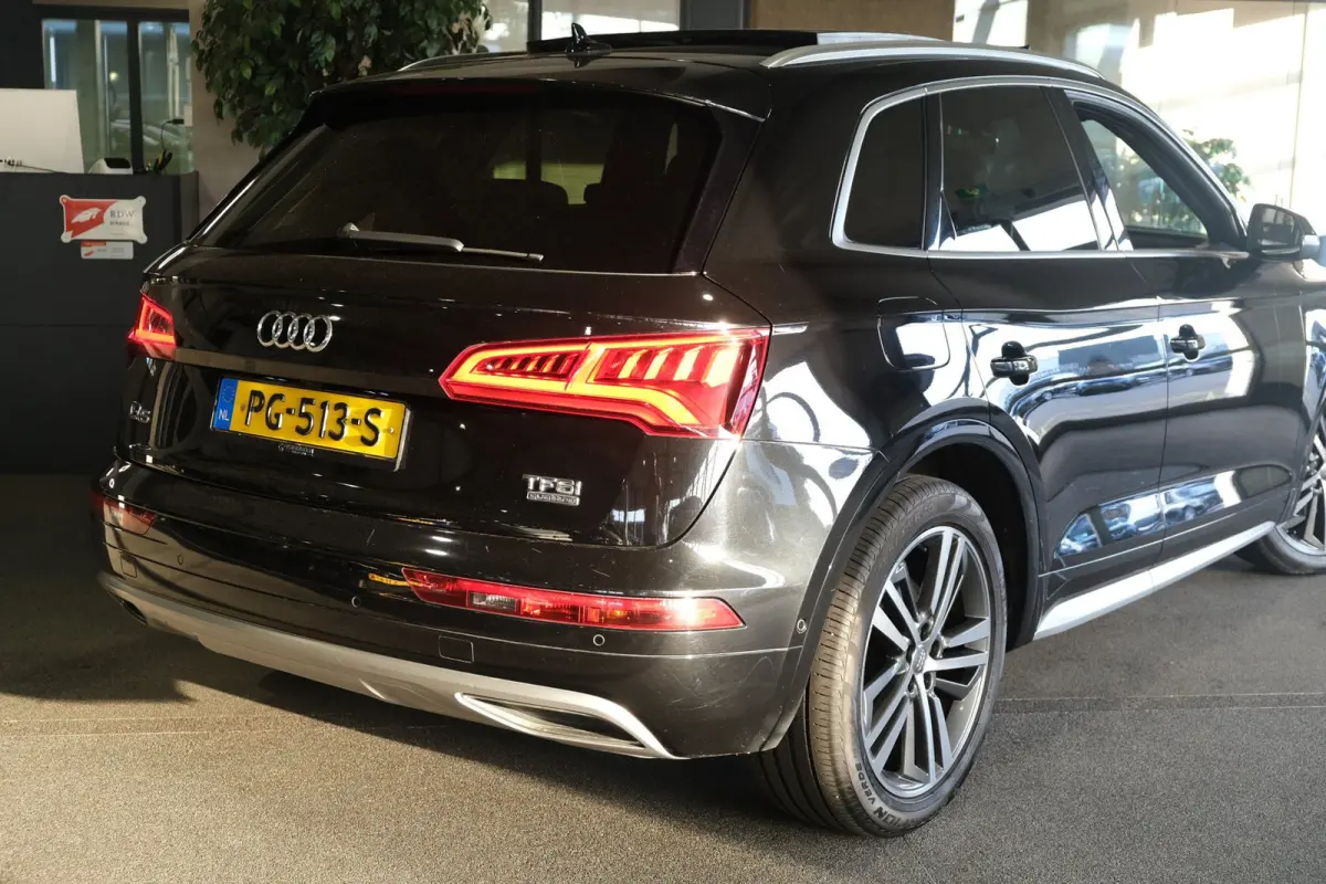 2.0 TFSI quattro S-Line S-tronic Pano Navi Acc Cam Leder