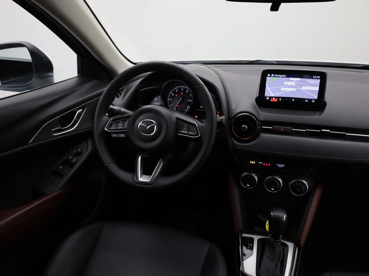 2.0 SkyActiv-G 120 GT-M Line | Trekhaak | Camera | Head Up | Stoelverw. | Keyless | Prijs Rijklaar!!