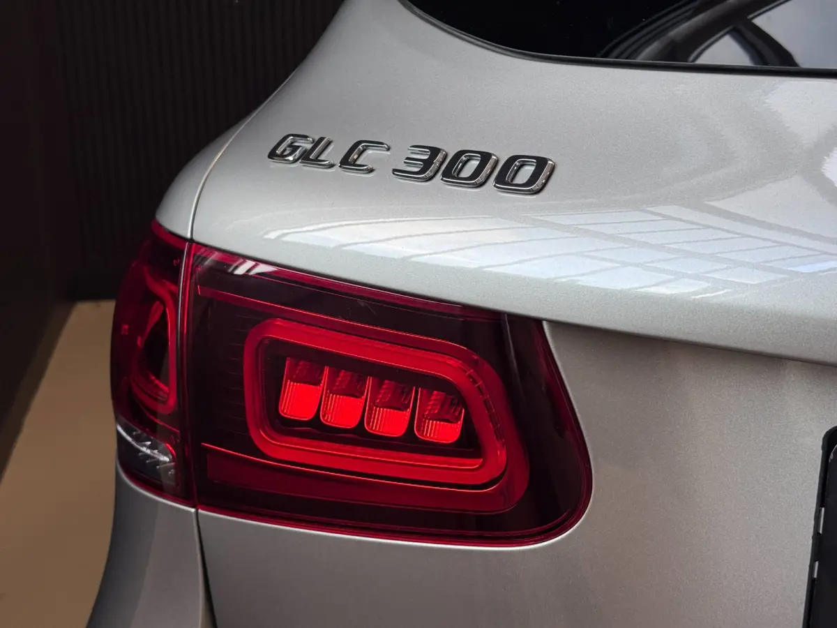 300 4MATIC Off Road Premium | PANO | LEDER | LUCHTVER. | VOL!