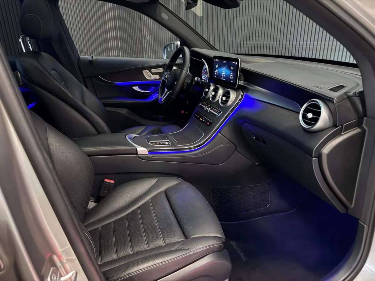 300 4MATIC Off Road Premium | PANO | LEDER | LUCHTVER. | VOL!
