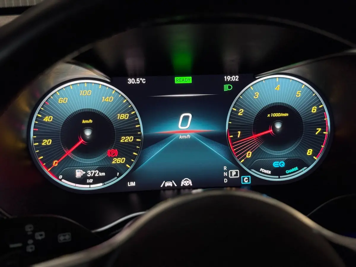 300 4MATIC Off Road Premium | PANO | LEDER | LUCHTVER. | VOL!