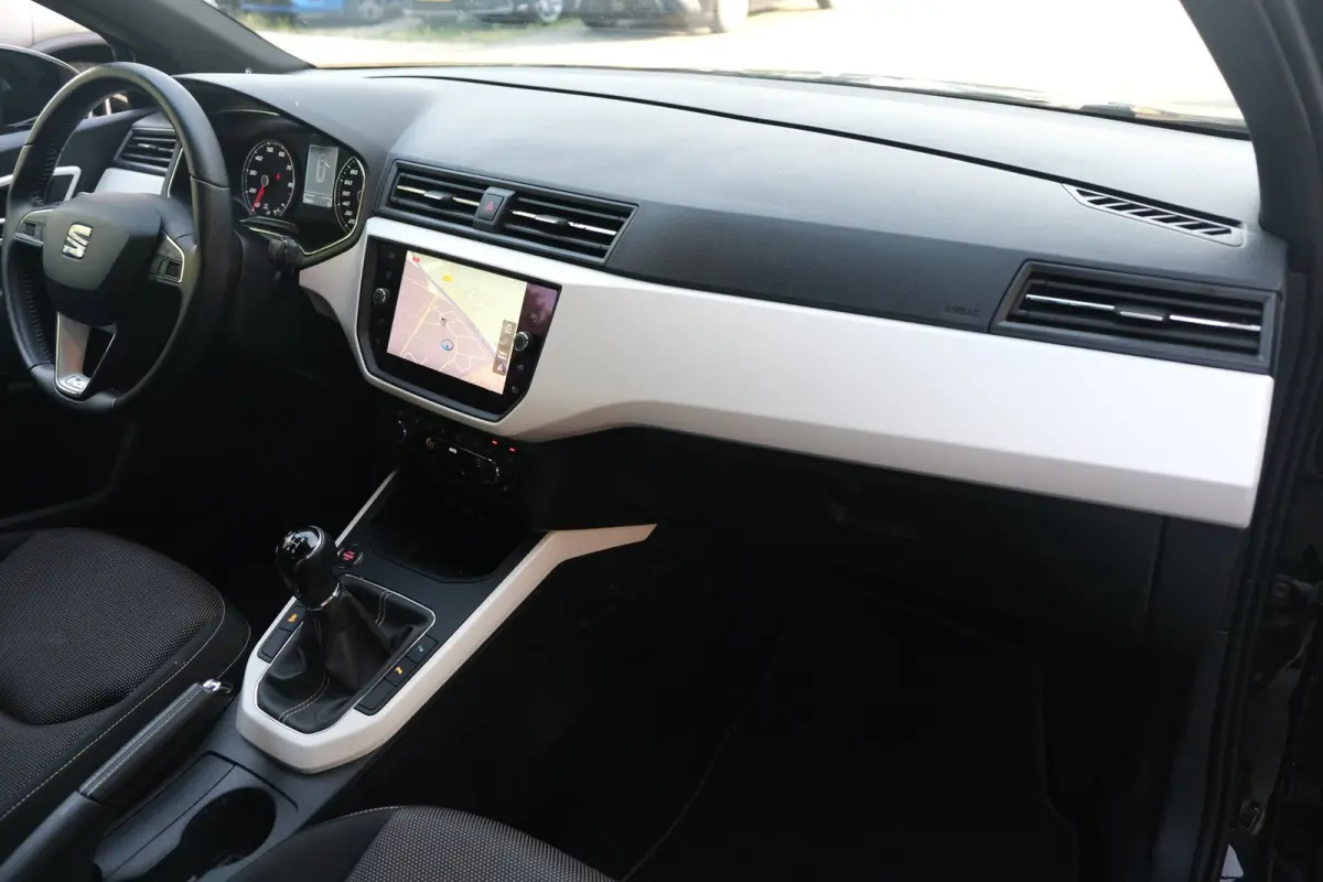 1.0 TSI Xcellence Navi Cam Acc Keyless Beats Pdc