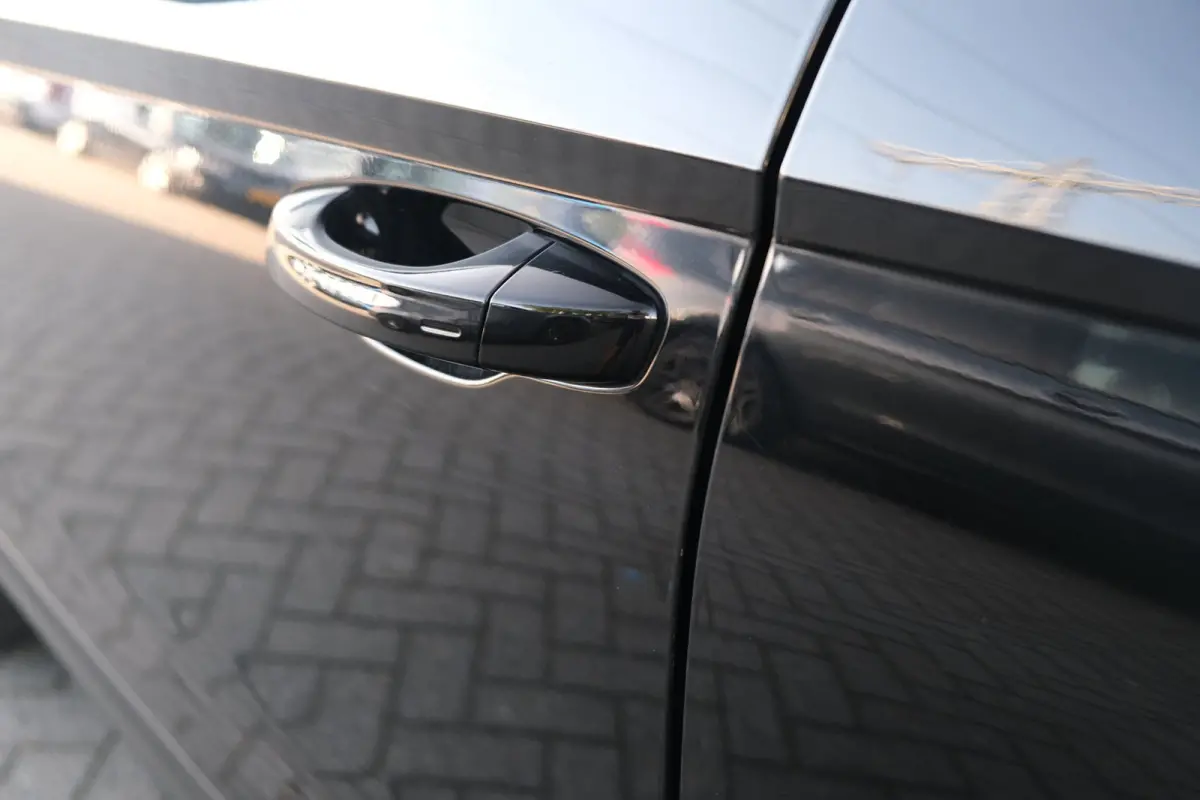 1.0 TSI Xcellence Navi Cam Acc Keyless Beats Pdc