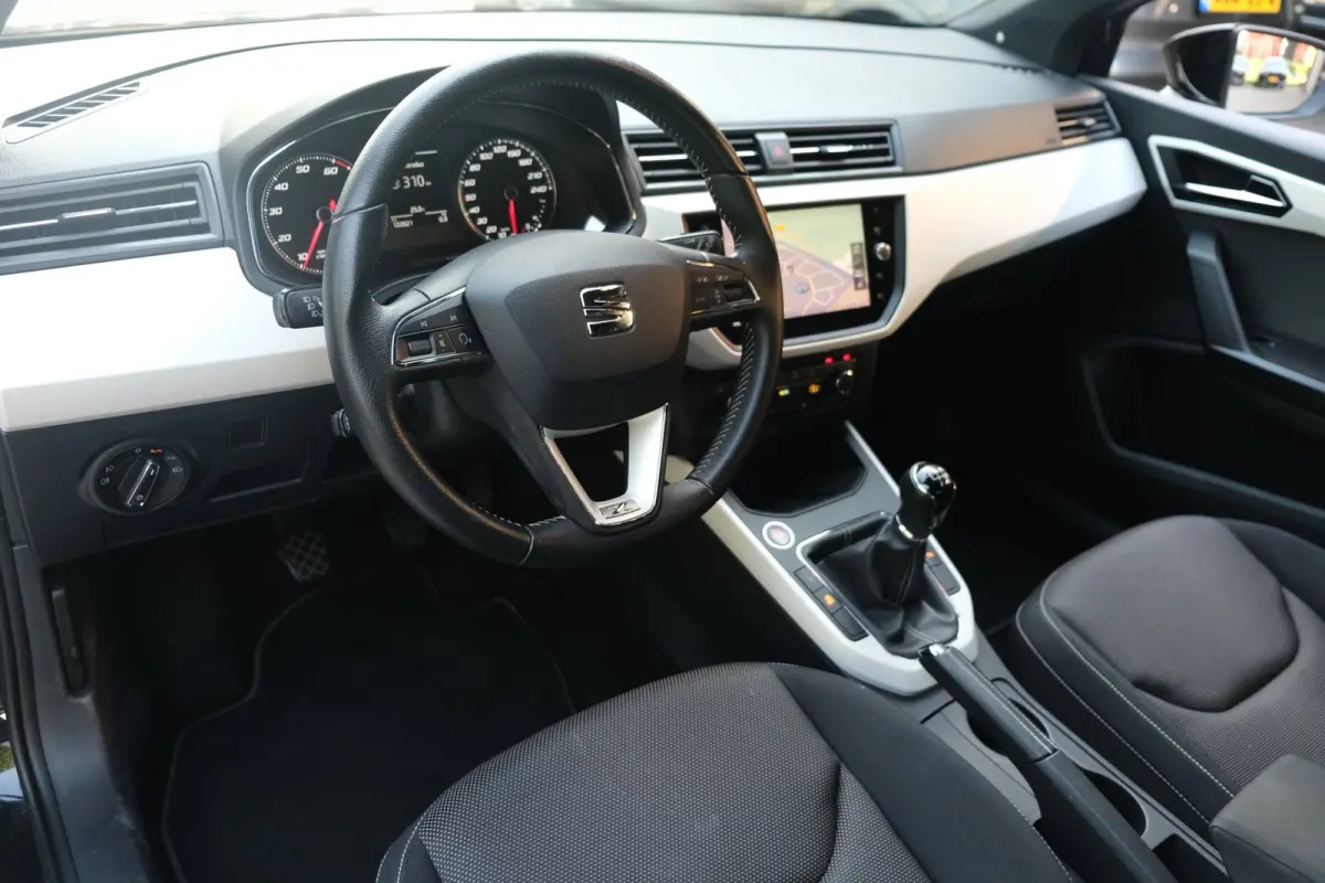 1.0 TSI Xcellence Navi Cam Acc Keyless Beats Pdc